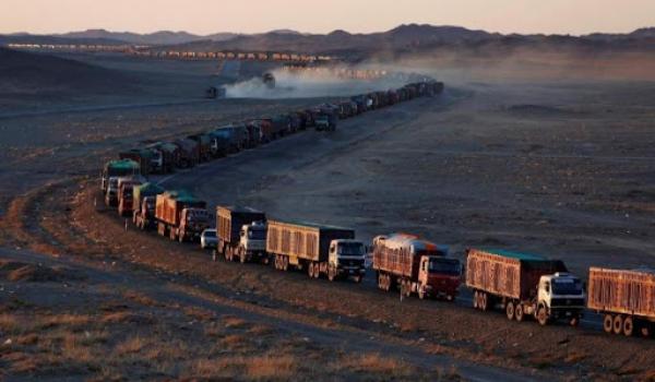 Gantsmod検問所でモンゴル産原料炭価格が減少