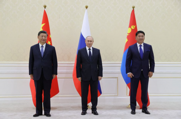 モンゴル・ロシア・中国の首脳会談