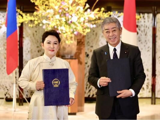 日本の岩屋毅外相がB.Battsetseg外相に祝意を表明