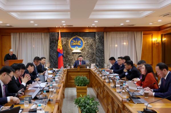 モンゴル政府、経済回復を加速する「300日行動計画」を発表