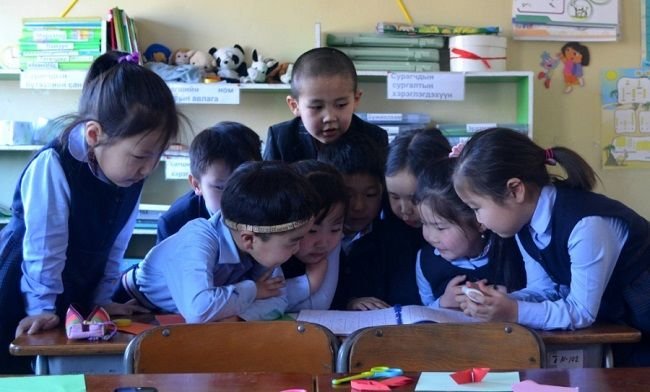 すべての子どもに平等な教育を受けさせるプロジェクトに日本が130万USD融資                   する