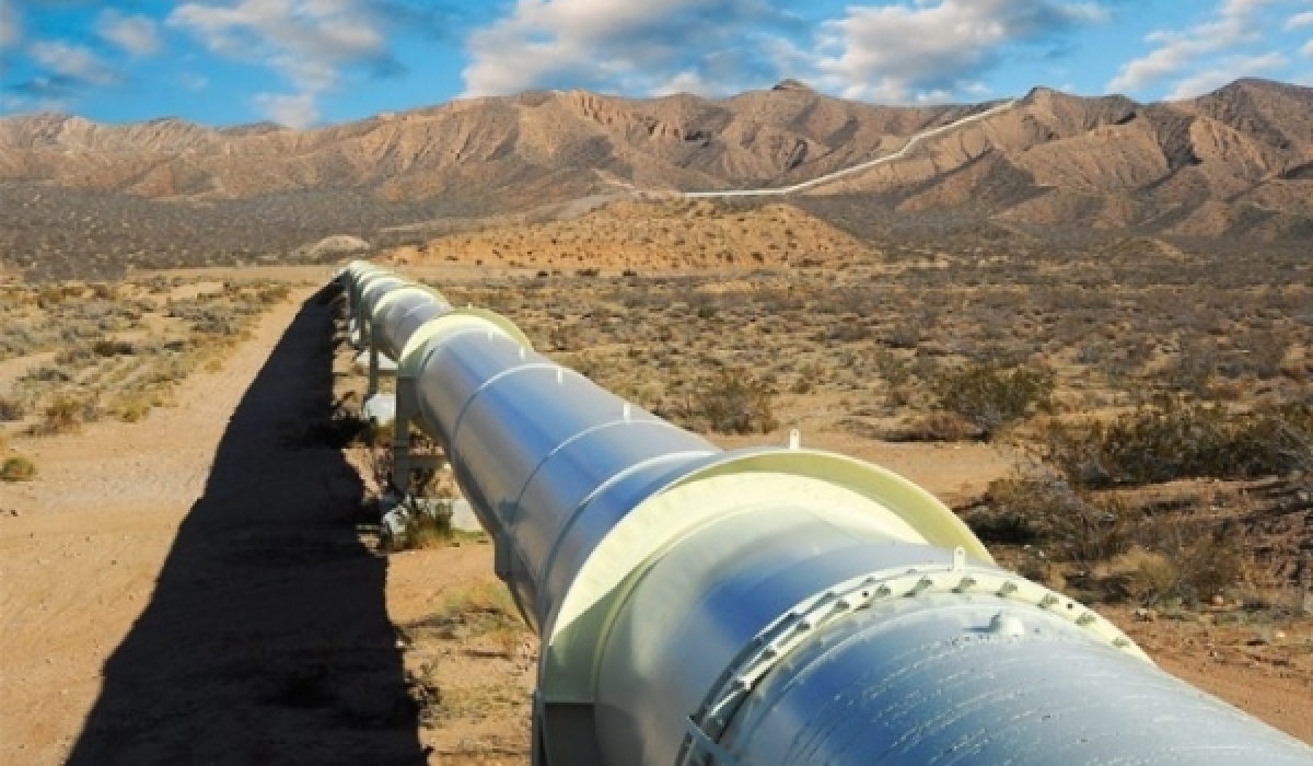 中国向けロシア天然ガスのモンゴル経由輸送パイプライン開発案件の投資額が80億ドルと推定