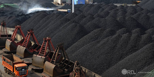 中国は4億5000万～5億トンの石炭を輸入する予想